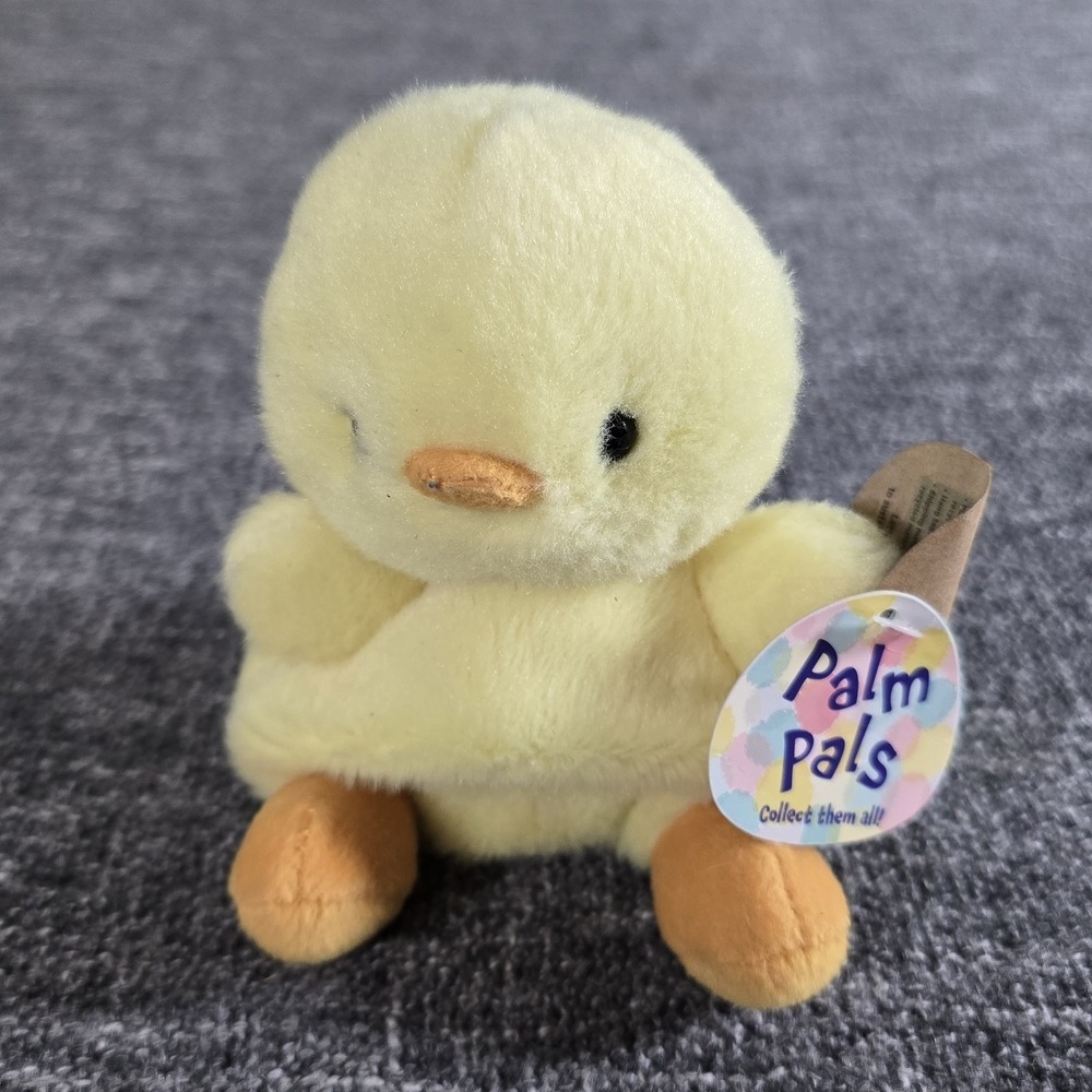 NWT Aurora Palm Pals Betsy Chick Stuffed Animal Plush